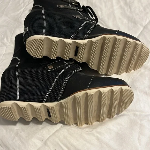 Sorel Joan of arctic black and white wedge boot - Picture 4 of 7